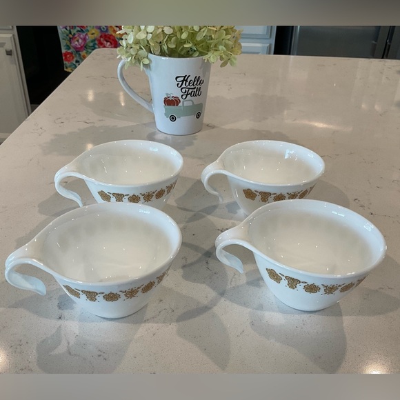 Vintage Corelle Set of 4 Golden Butterfly Hook Handle Coffee/Tea//Mugs - Picture 1 of 8